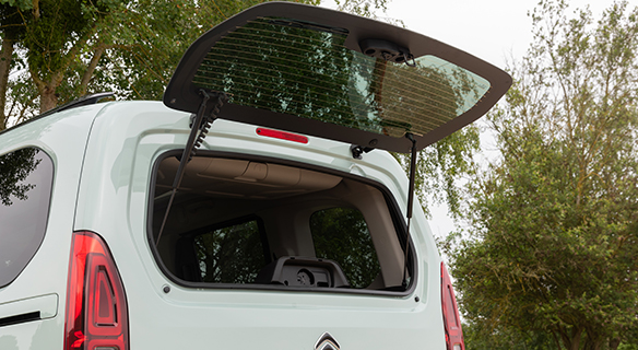 Berlingo-Exterieur-Heckefenster