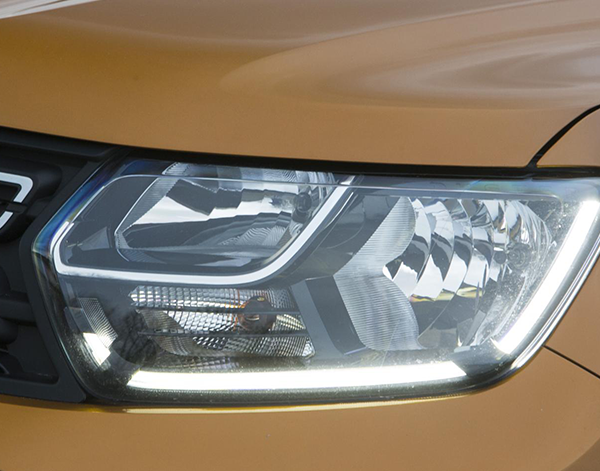 Duster-Exterieur-Scheinwerfer