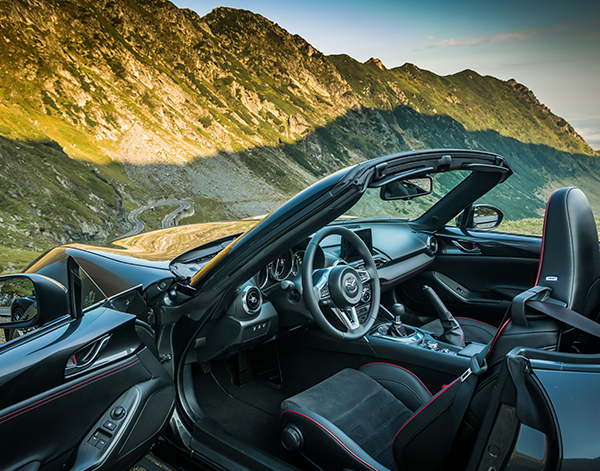 Mazda-MX-5-RS-Exterieur-Cockpit