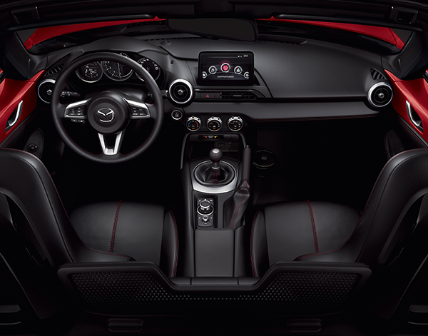 Mazda-MX-5-RS-Interieur-Cockpit