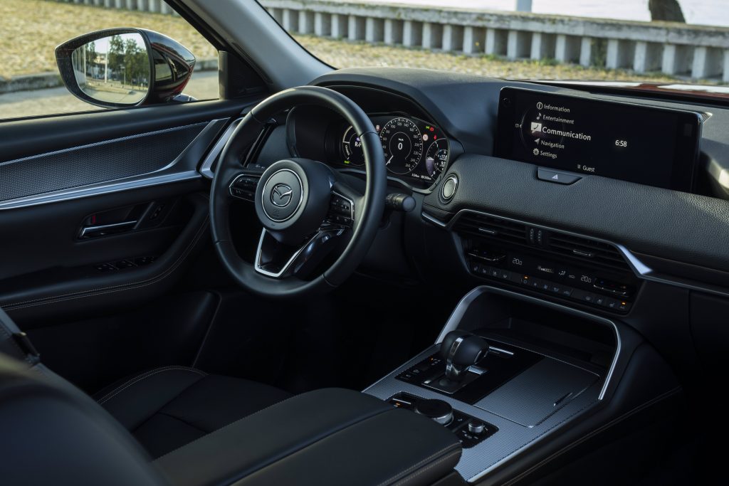 2022_mazda_cx-60_portugal_src_int_011_lowres