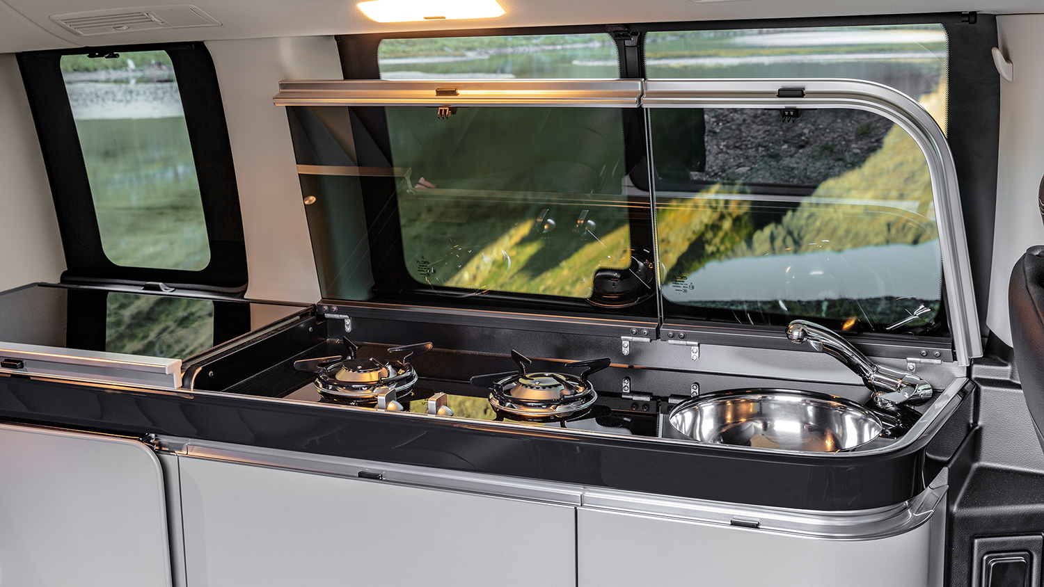 Marco-Polo-Interieur-Küche-Camping