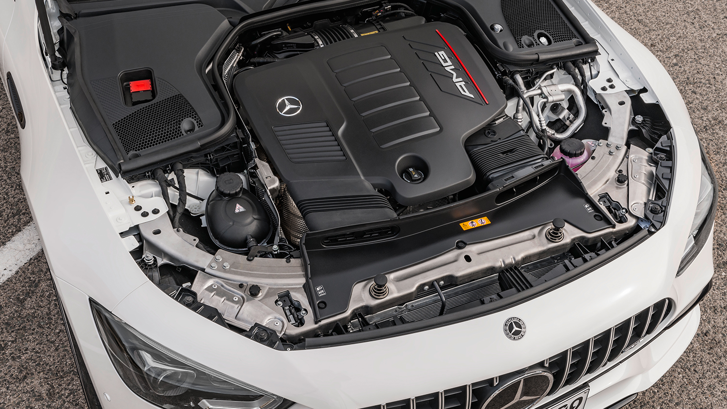 AMG-GT-Coupe-Detail-Turbo-4MATIC-Motor