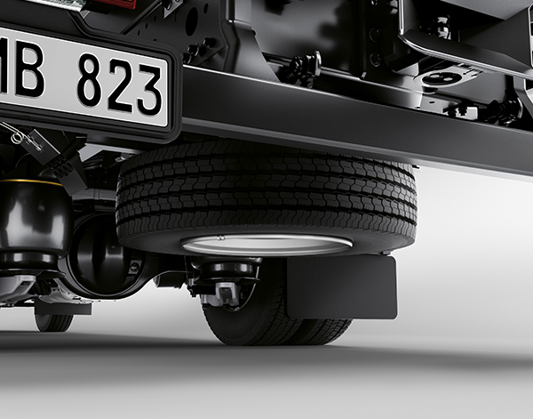Atego-Verteiler-Exterieur-Unterboden-Ersatzrad-Mercedes-Benz