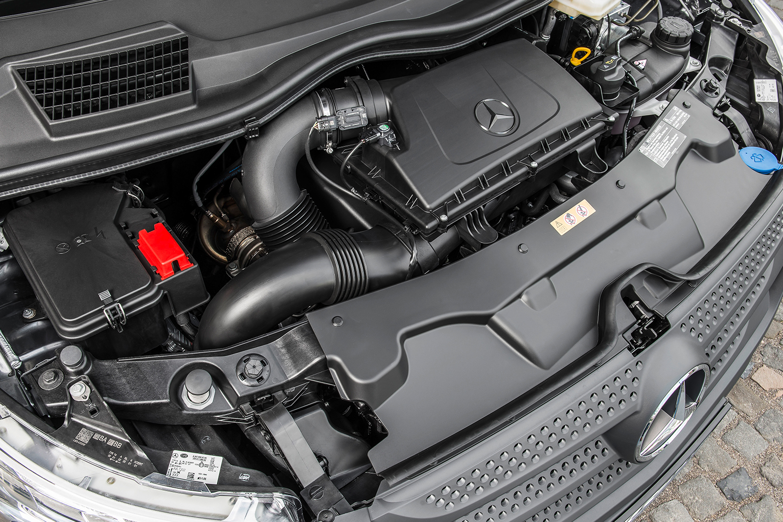 Mercedes-Bnz-Vito-Mixto-Motor-Motorraum-Antrieb
