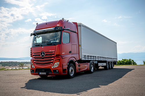 LKW Actros Mercedes-Benz Süverkrüp
